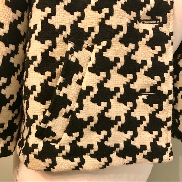 STUDIO Petite JPR 3/4 Sleeve Houndstooth Jacket - Picture 6 of 9